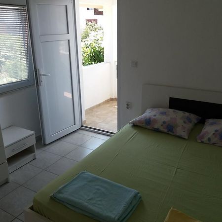 Apartmani Na Moru Bar Esterno foto